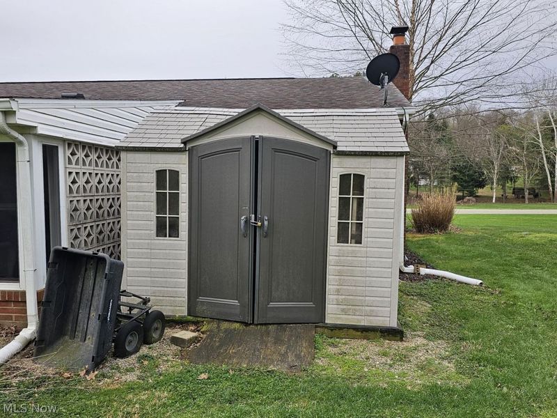 1606 Baltzley Valley Road SE, New Philadelphia, OH 44663 Photo 16