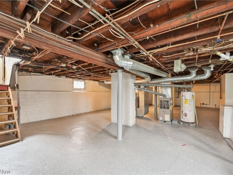 2131 Wascana Avenue , Lakewood, OH 44107 Photo 26