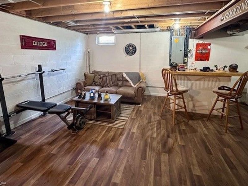 8742 Henderson Road, Diamond, OH 44412 Photo 27