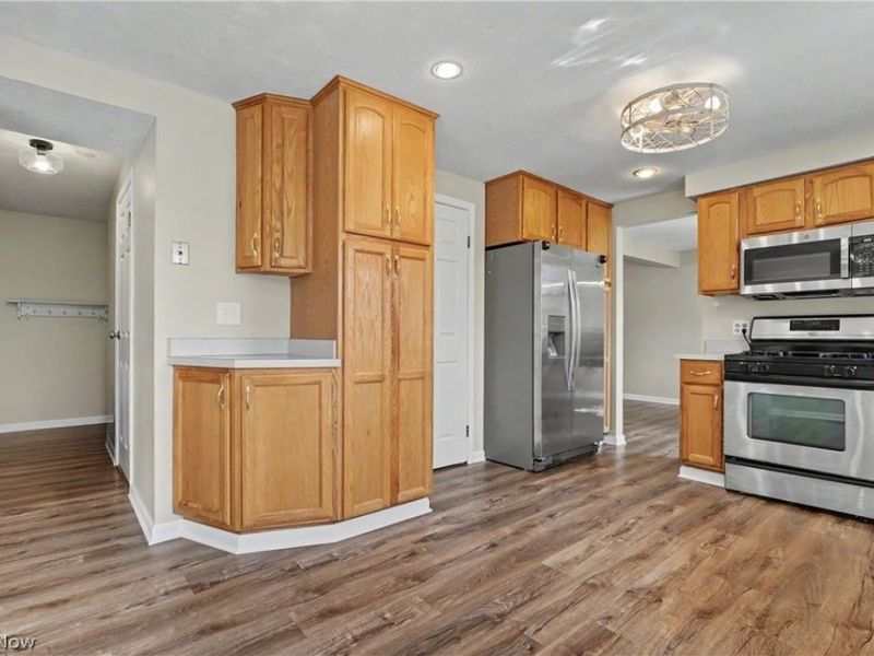 2958 Saybrooke Boulevard , Stow, OH 44224 Photo 10