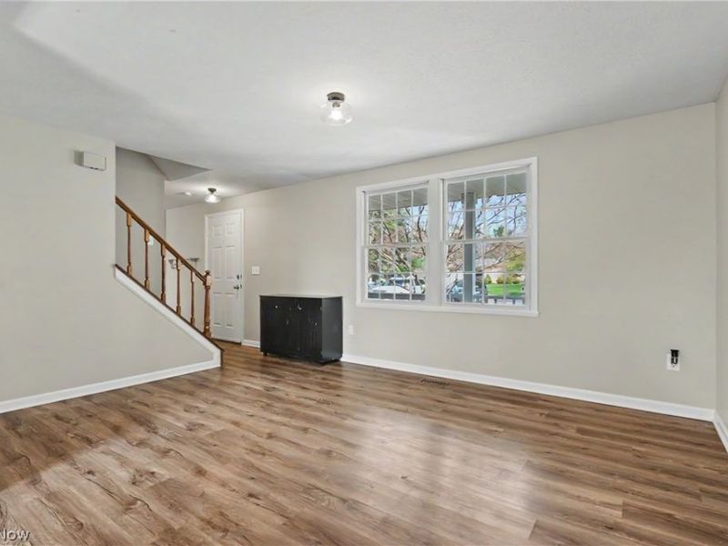 2958 Saybrooke Boulevard , Stow, OH 44224 Photo 4