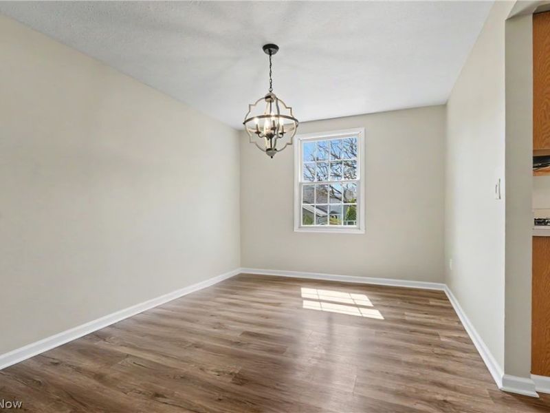 2958 Saybrooke Boulevard , Stow, OH 44224 Photo 7