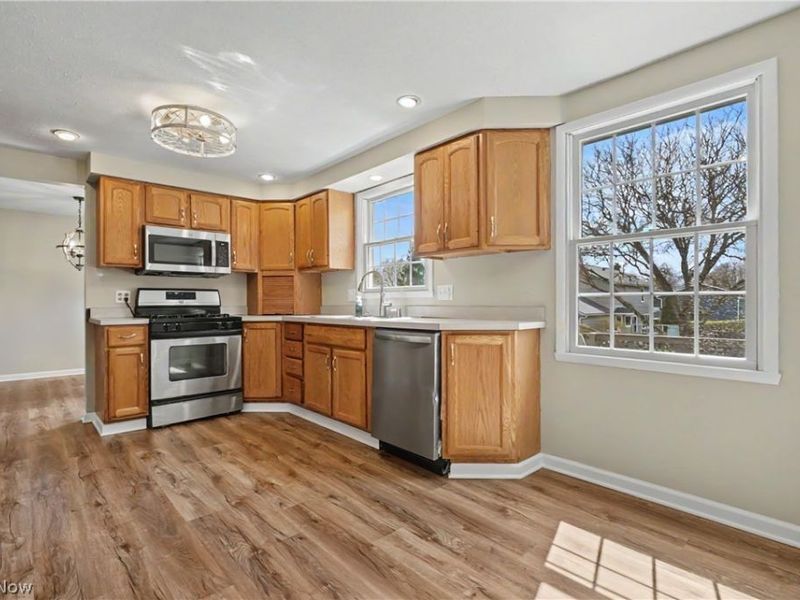 2958 Saybrooke Boulevard , Stow, OH 44224 Photo 8