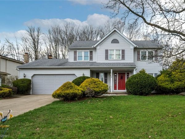 14126 Crystal Creek Drive, Strongsville, OH 44149