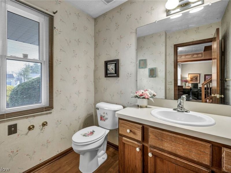 14126 Crystal Creek Drive, Strongsville, OH 44149 Photo 39