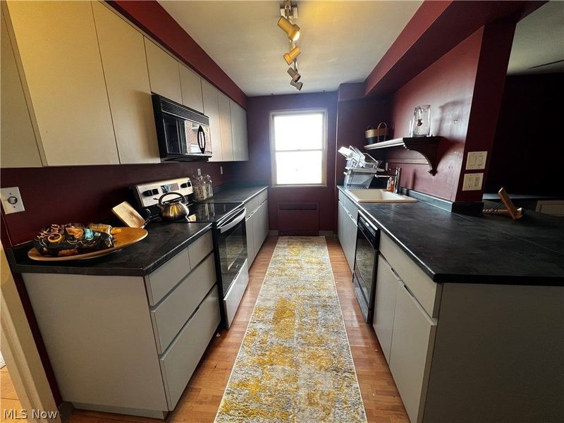 13900 Shaker Boulevard , Unit 1012, Cleveland, OH 44120 Photo 5