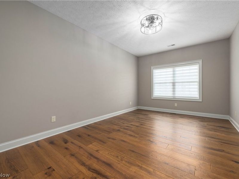 34769 N Legends Way , Grafton, OH 44044 Photo 37