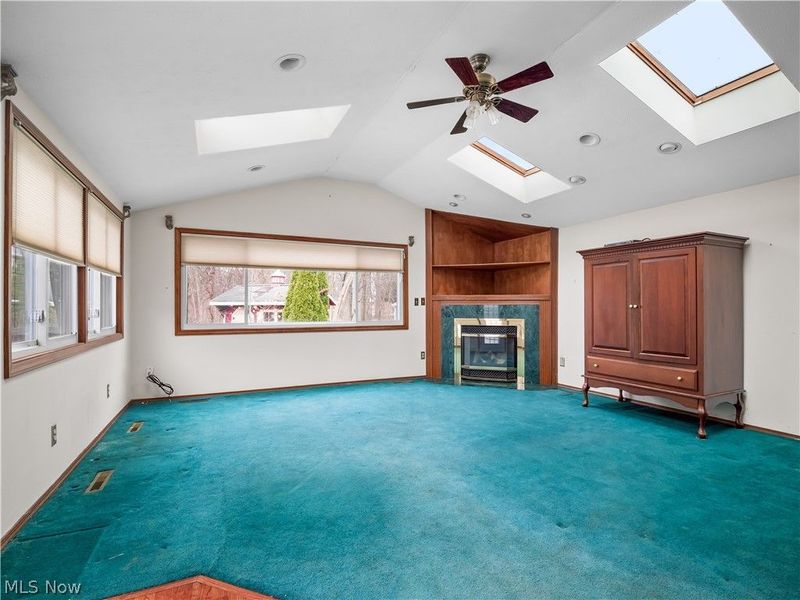 5482 Dorothy Drive , North Olmsted, OH 44070 Photo 12