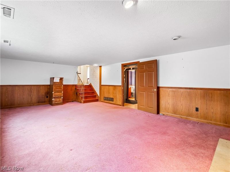 5482 Dorothy Drive , North Olmsted, OH 44070 Photo 16