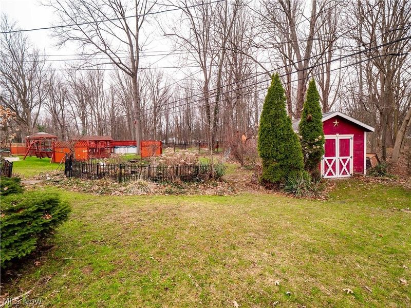 5482 Dorothy Drive , North Olmsted, OH 44070 Photo 29