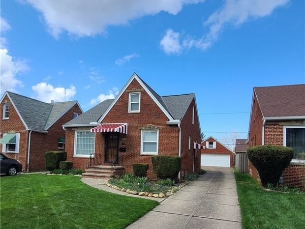 7600 Dartworth , Parma, OH 44129
