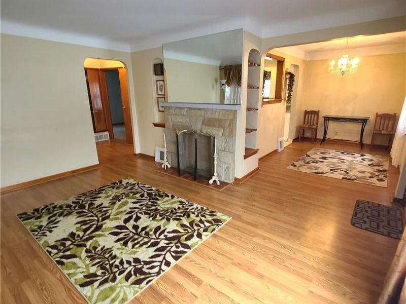 7600 Dartworth , Parma, OH 44129 Photo 2