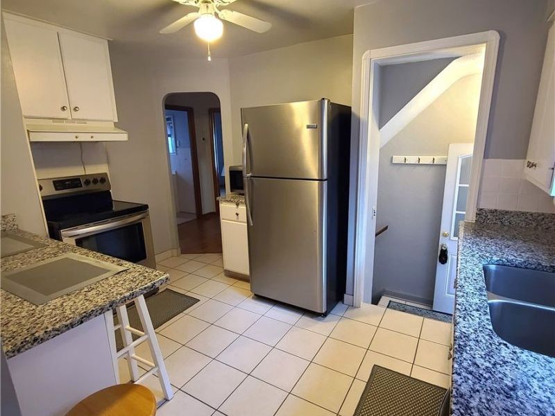 7600 Dartworth , Parma, OH 44129 Photo 4