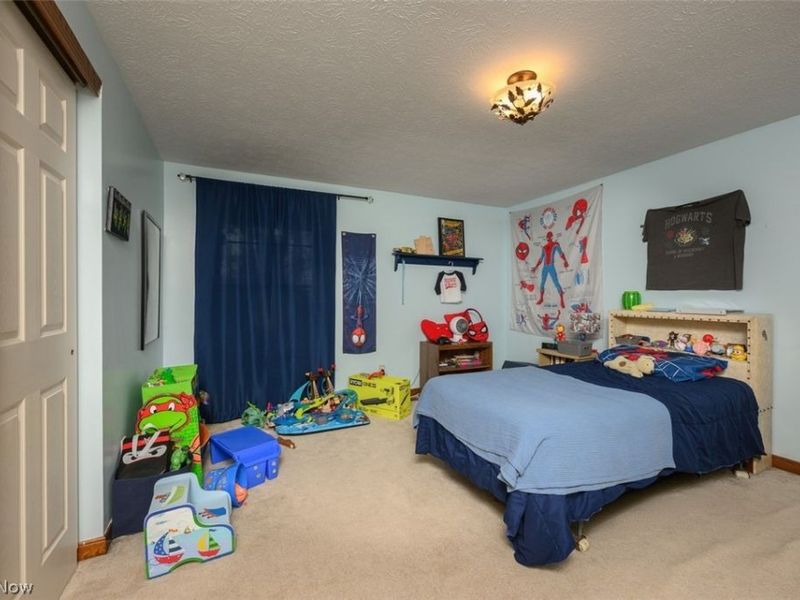 3761 Stratavon Drive NW, North Canton, OH 44720 Photo 20