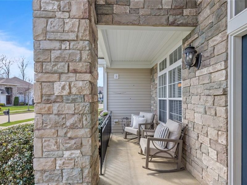 261 Skye Road , Highland Heights, OH 44143 Photo 3