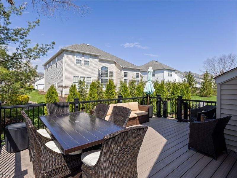 261 Skye Road , Highland Heights, OH 44143 Photo 35