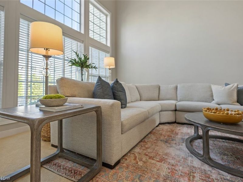 261 Skye Road , Highland Heights, OH 44143 Photo 8