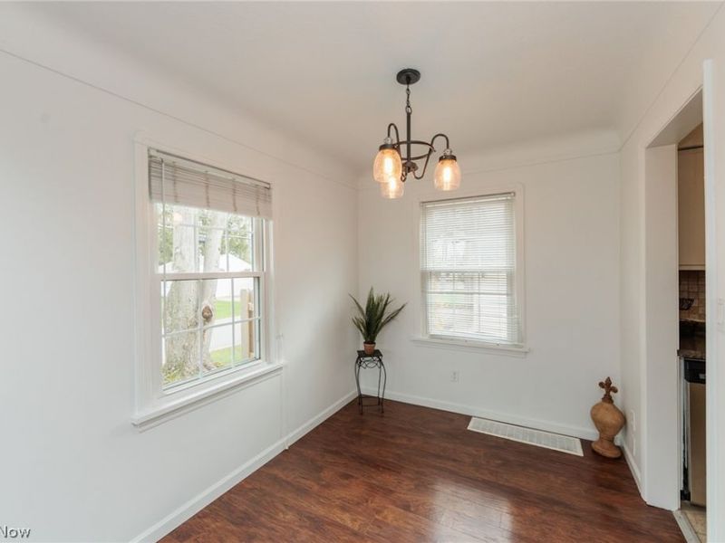 3893 W 210th Street , Fairview Park, OH 44126 Photo 15