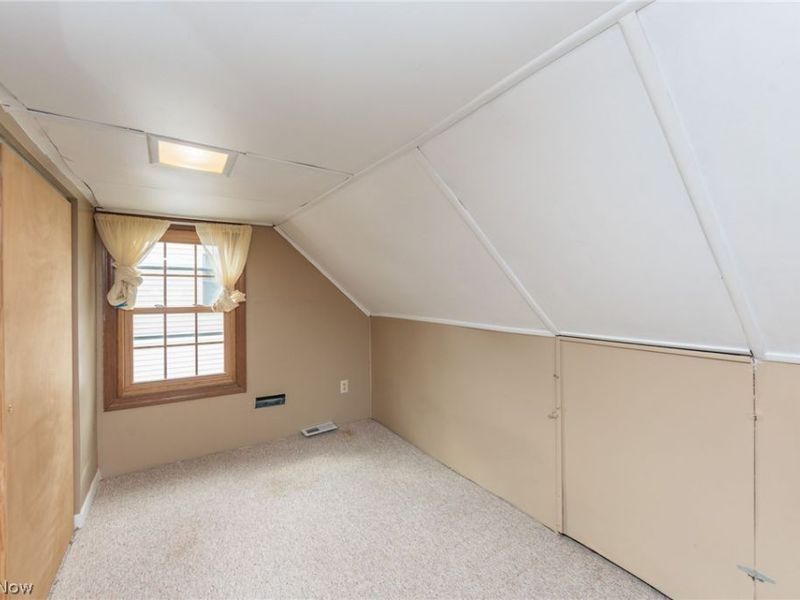 3893 W 210th Street , Fairview Park, OH 44126 Photo 25