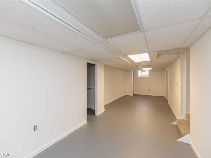 3893 W 210th Street , Fairview Park, OH 44126 Photo 31