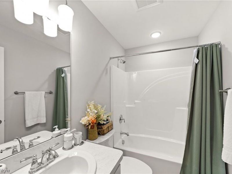 11813 Wade Park Avenue , Cleveland, OH 44106 Photo 25