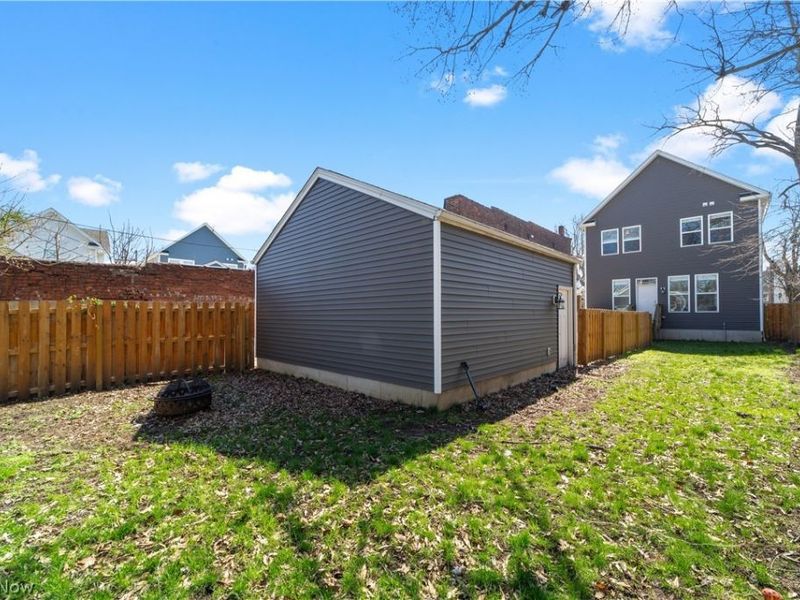 11813 Wade Park Avenue , Cleveland, OH 44106 Photo 3