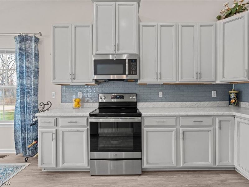 449 Community Lane, Painesville, OH 44077 Photo 6