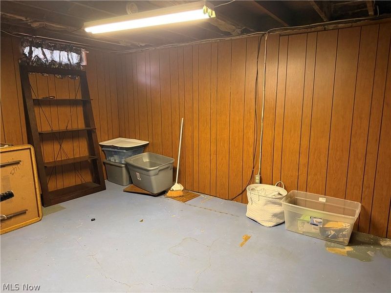 15300 Holland Road , Brook Park, OH 44142 Photo 14