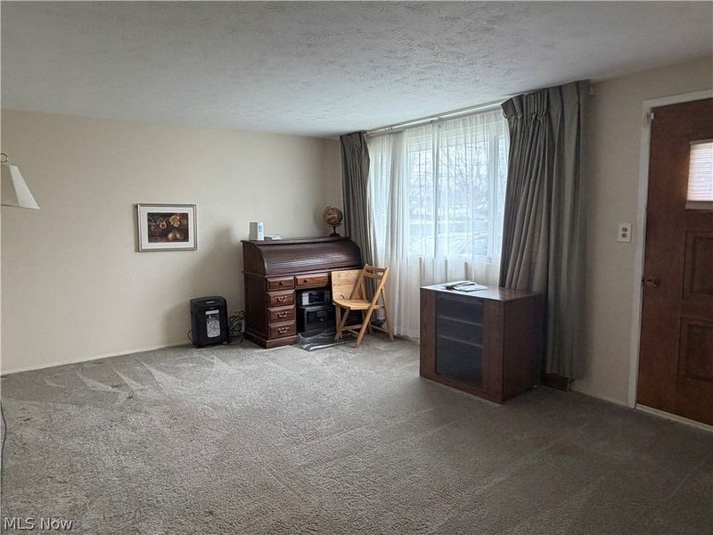 15300 Holland Road , Brook Park, OH 44142 Photo 6