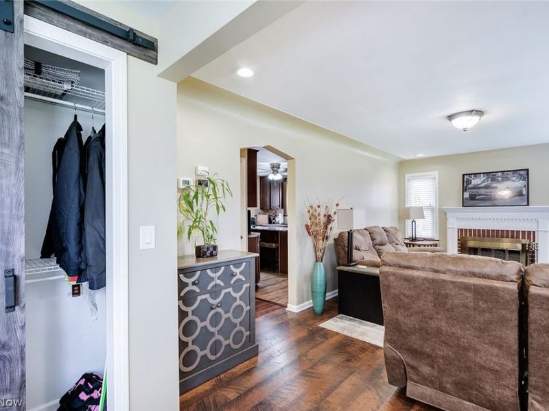 134 E McKinley Way, Poland, OH 44514 Photo 23