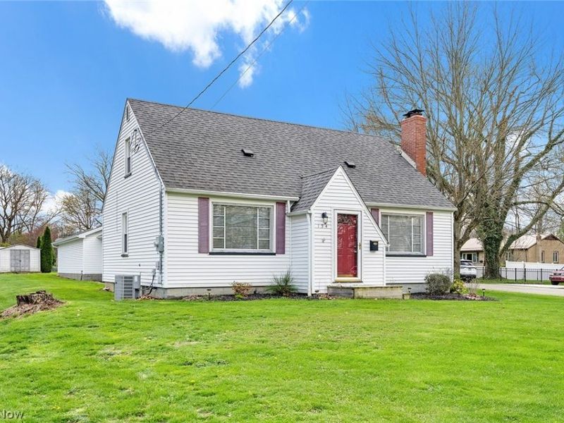 134 E McKinley Way, Poland, OH 44514 Photo 3