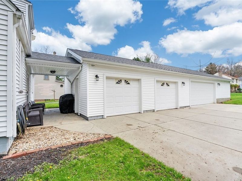 134 E McKinley Way, Poland, OH 44514 Photo 7