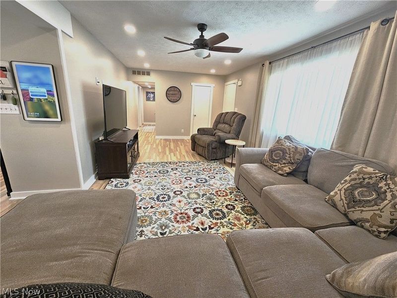 432 Catalina Avenue , Wooster, OH 44691 Photo 5