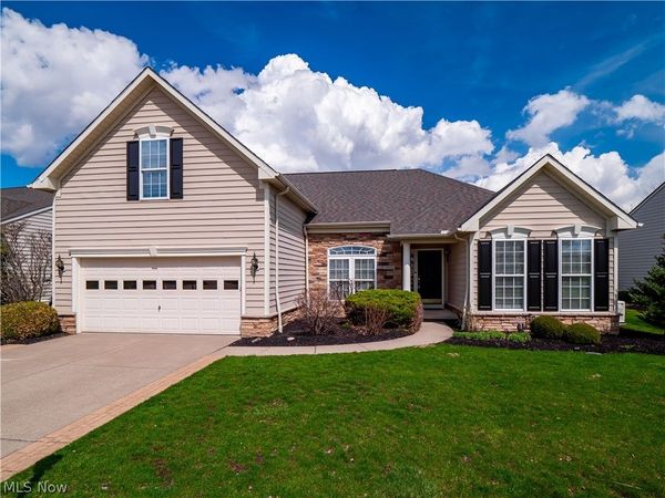39206 Courseview Drive , Avon, OH 44011