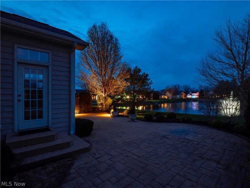 39206 Courseview Drive , Avon, OH 44011 Photo 12