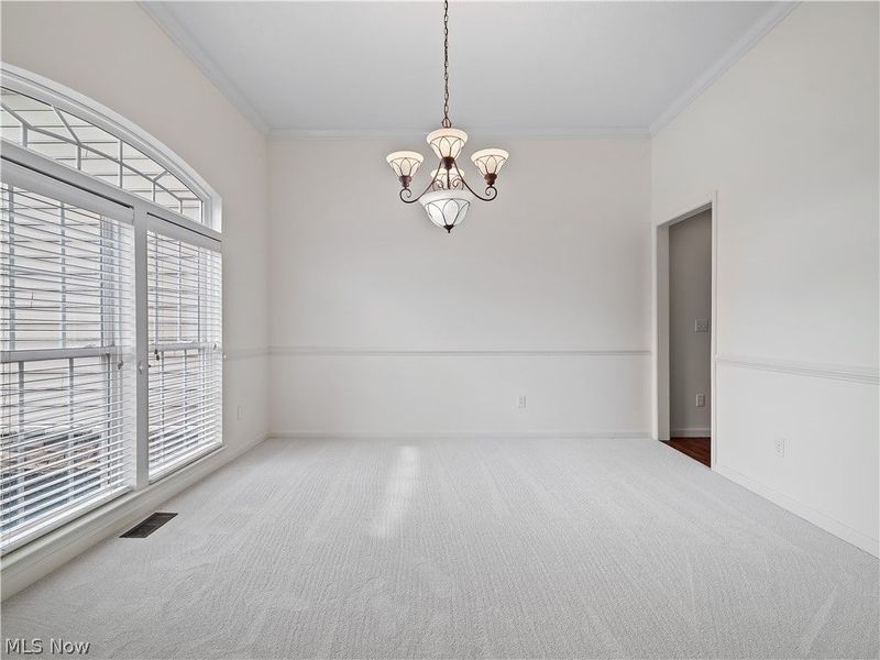 39206 Courseview Drive , Avon, OH 44011 Photo 16