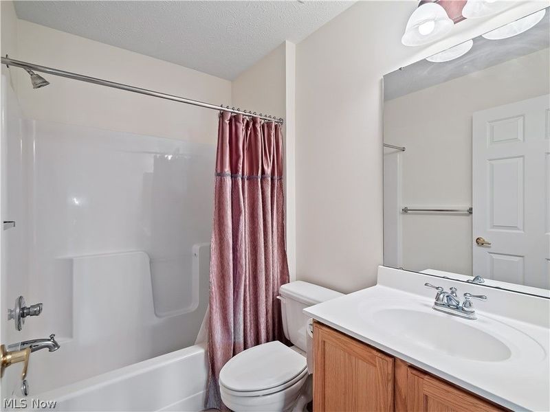 39206 Courseview Drive , Avon, OH 44011 Photo 42