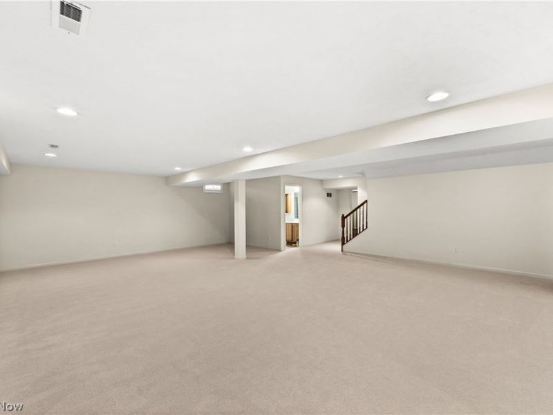 39206 Courseview Drive , Avon, OH 44011 Photo 47