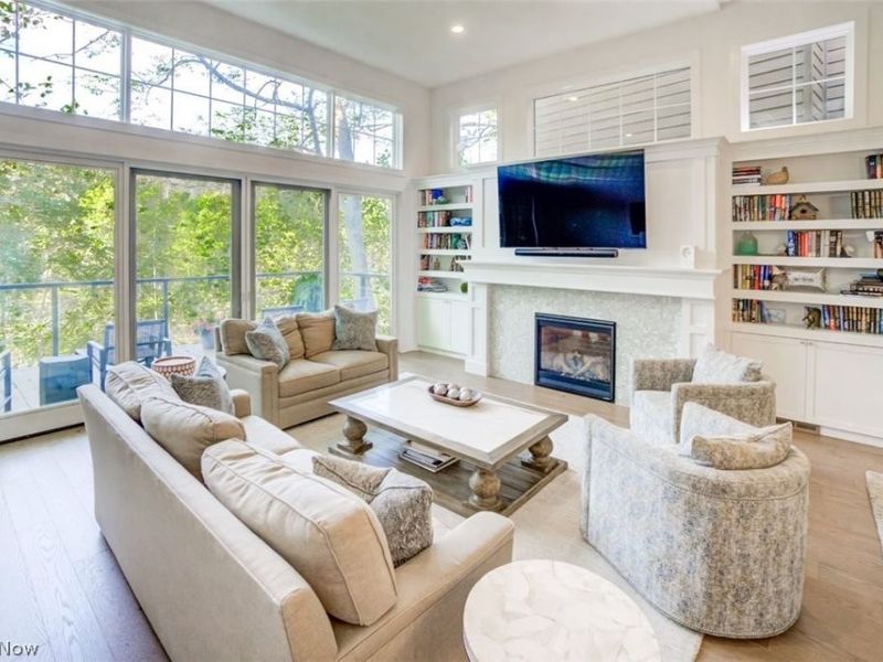 188 Cleveland Street , Chagrin Falls, OH 44022 Photo 10