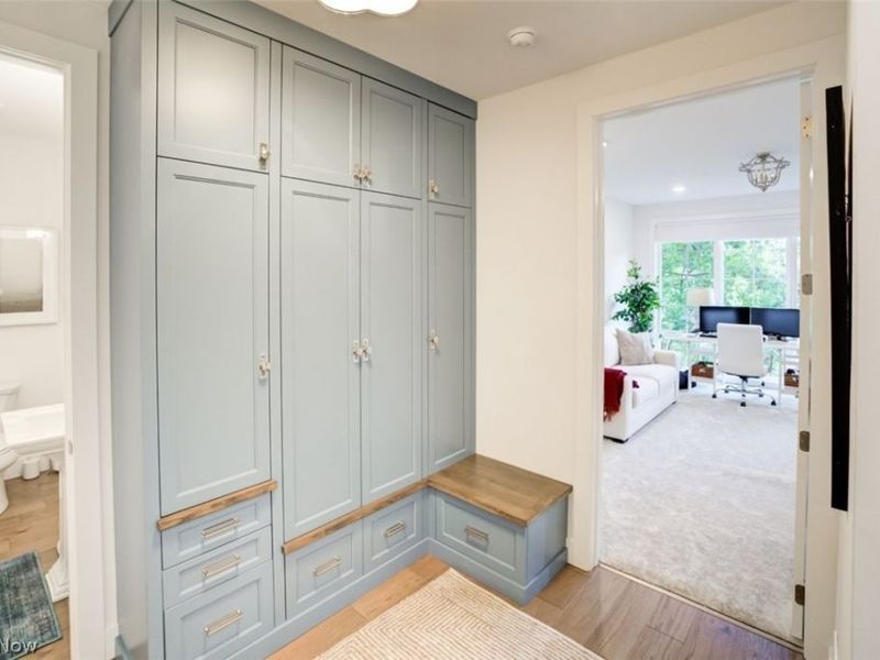 188 Cleveland Street , Chagrin Falls, OH 44022 Photo 17