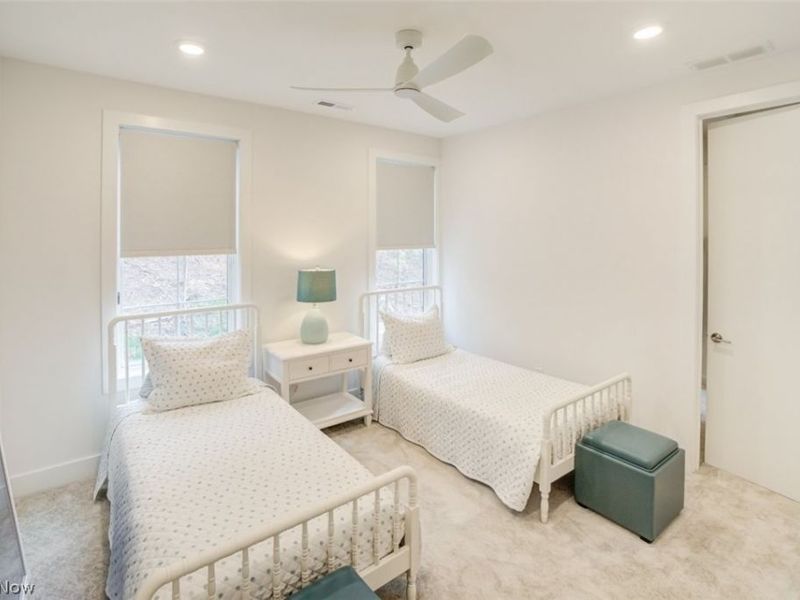 188 Cleveland Street , Chagrin Falls, OH 44022 Photo 29