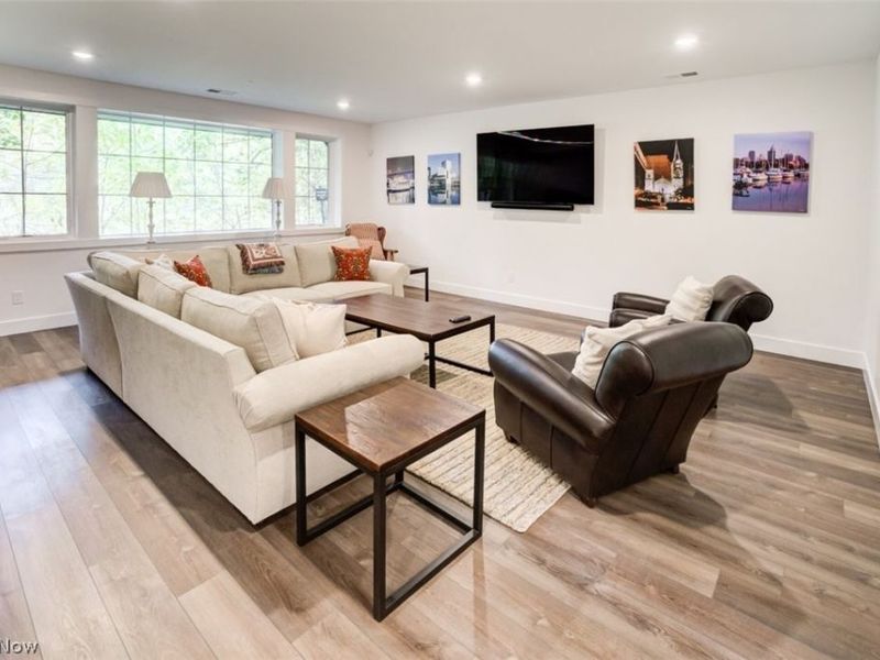 188 Cleveland Street , Chagrin Falls, OH 44022 Photo 33