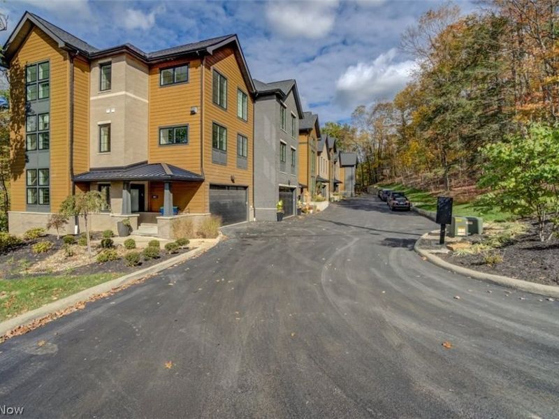 188 Cleveland Street , Chagrin Falls, OH 44022 Photo 6