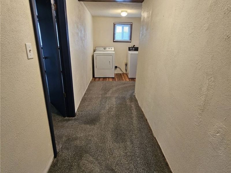 213 W Walnut Street, Lowellville, OH 44436 Photo 11