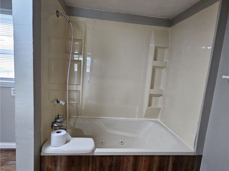 213 W Walnut Street, Lowellville, OH 44436 Photo 16