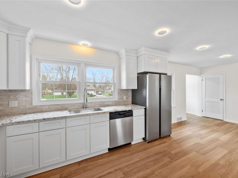 1163 Oak Tree Road , Copley, OH 44320 Photo 5