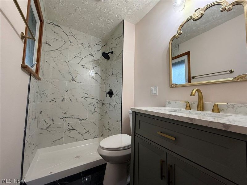 5833 Kuenzer Drive , Seven Hills, OH 44131 Photo 13