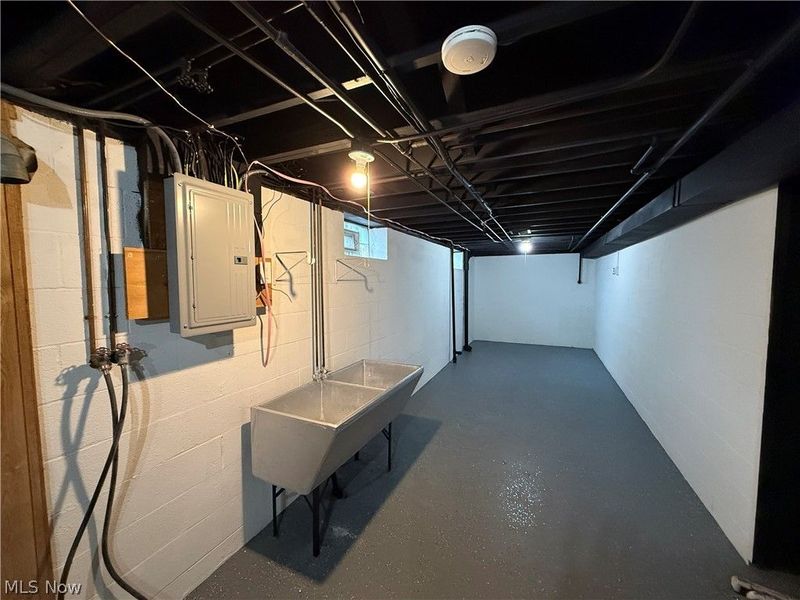 5833 Kuenzer Drive , Seven Hills, OH 44131 Photo 25