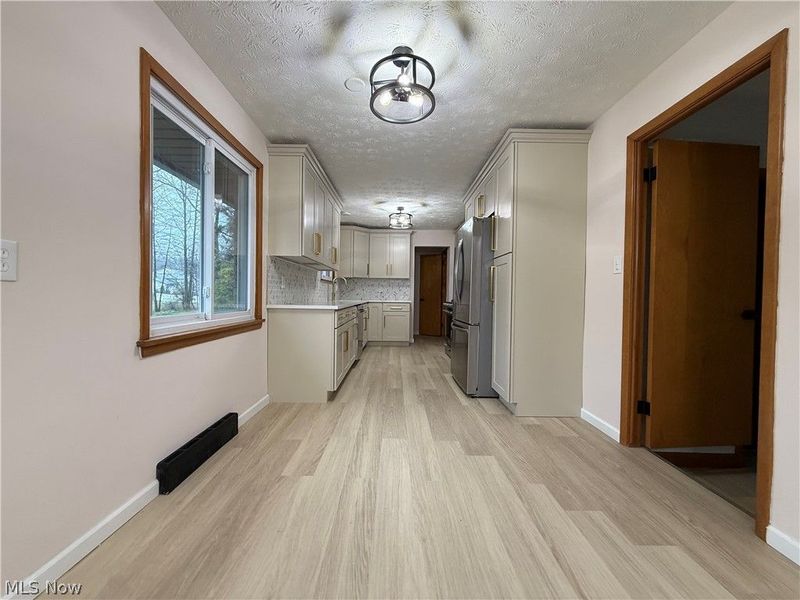 5833 Kuenzer Drive , Seven Hills, OH 44131 Photo 9