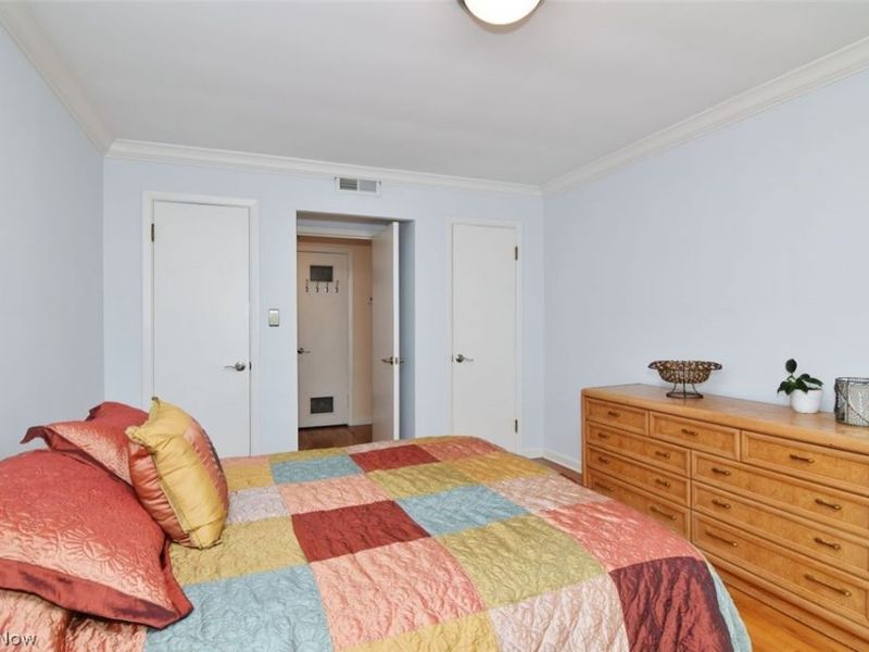 2399 Euclid Heights Boulevard , Unit D-1, Cleveland Heights, OH 44106 Photo 14